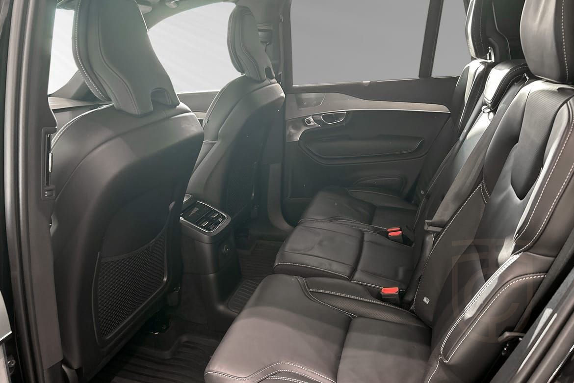 Volvo XC90 7