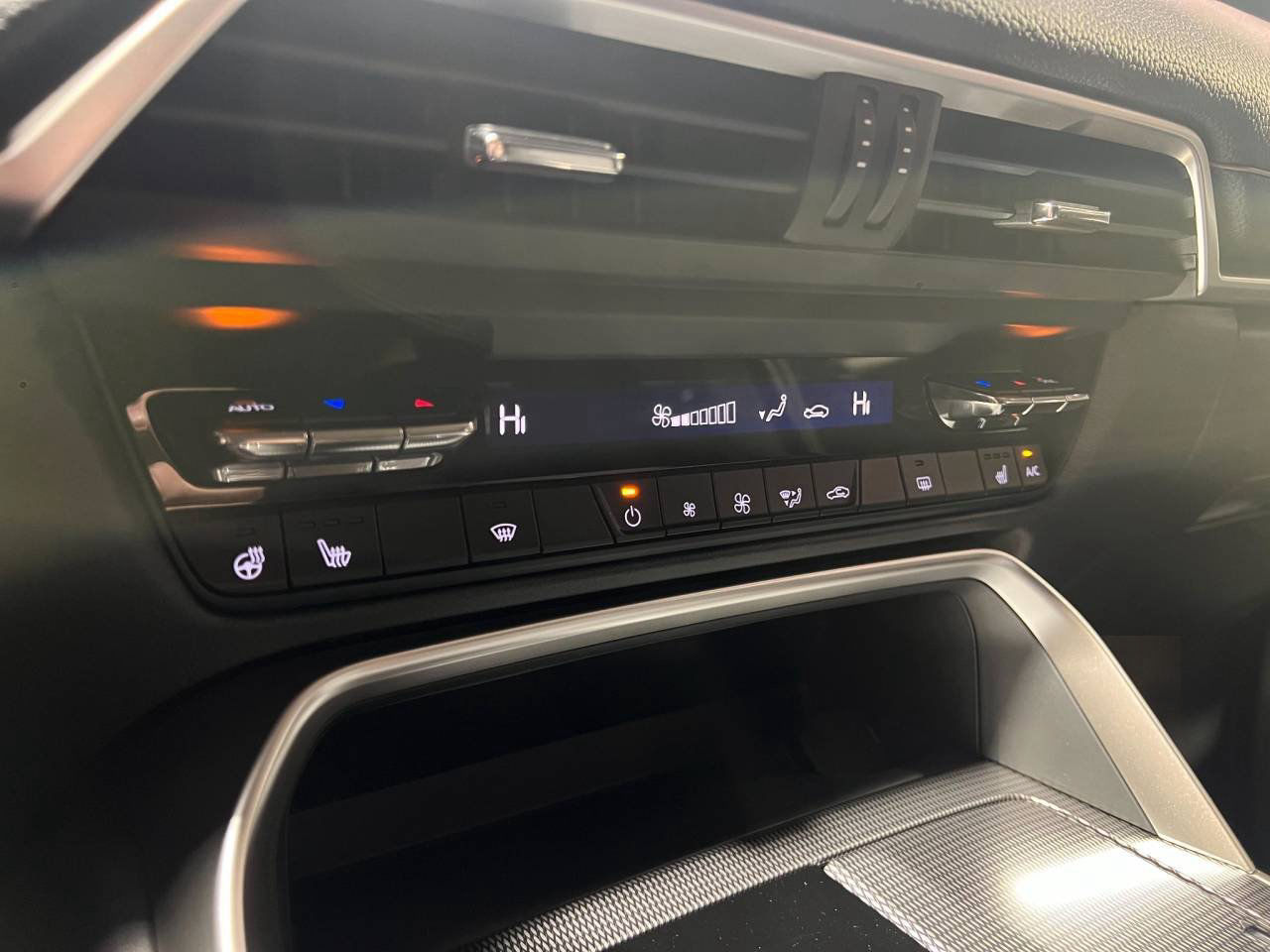 Mazda CX-60 Exclusive-line PHEV AWD Driver Assist