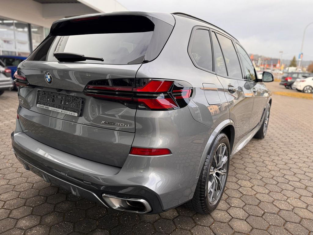 BMW X5 30d xDrive M-Sport ABSTANDSTEMP MEMORY AHK