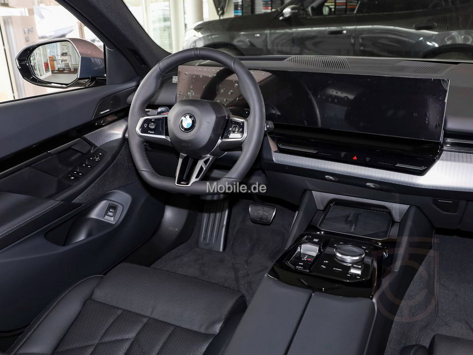 BMW 520d xDrive Touring Navi Tempom.aktiv Bluetooth