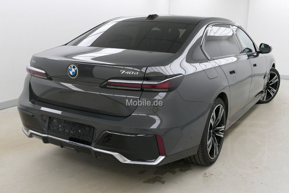 BMW 740d xDrive M Sport 21" Pano Sky Fond TV Sthzg.