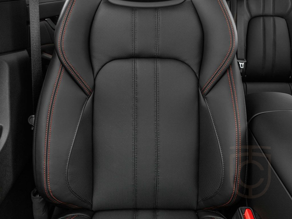 Maserati Levante Modena S ULTIMA TAGESZULASSUNG AKTION