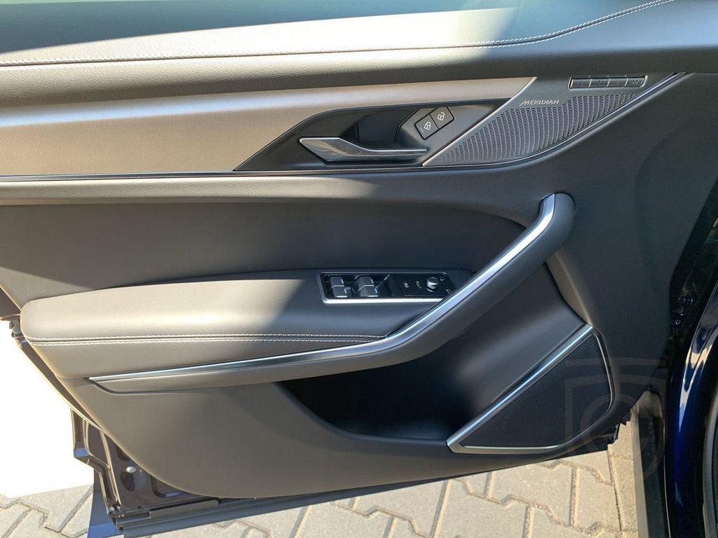 Jaguar F-PACE D300 AWD R-DYNAMIC HSE HUD+LMF+ACC+DAB