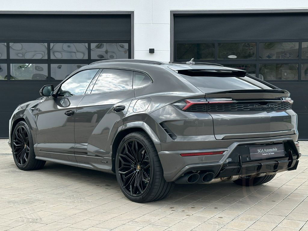 Lamborghini Urus SE *STOCK*B&O*STYLE*PANO*NOW*READY