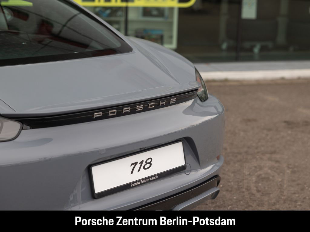 Porsche Cayman 718 SportDesign Paket PASM Sitzbelüftung