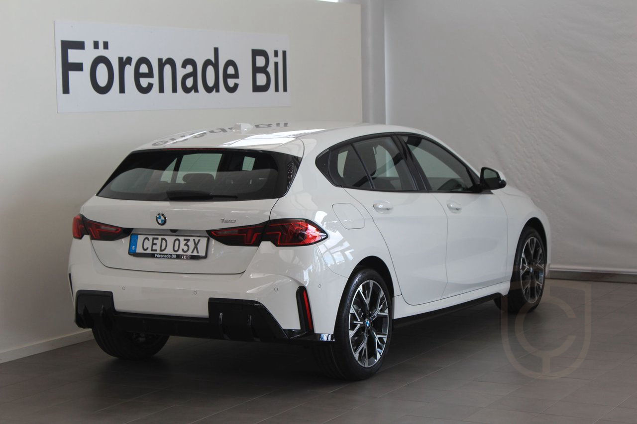 BMW 120 i M Sport Design Automat