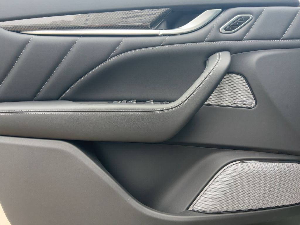 Maserati Levante Modena S 430PS Bianco&Nero/Top-Options