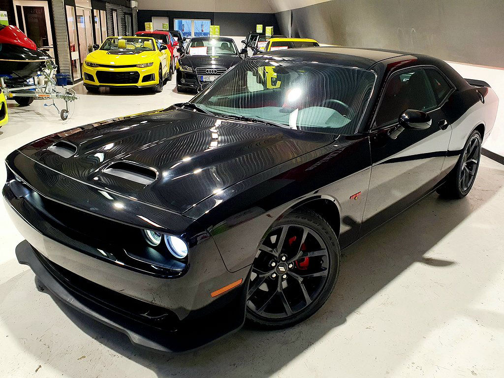 Dodge Challenger  5.7 V8 HEMI (381hk) Mycket fräck Muskelbil