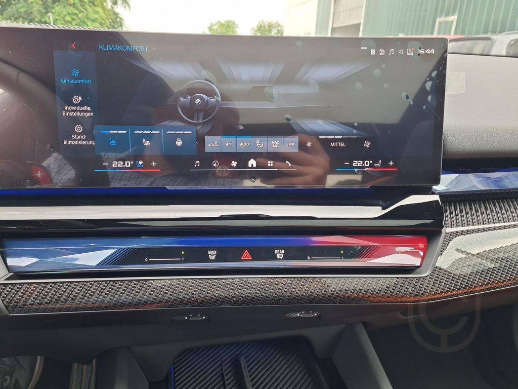 BMW M5 Touring DrivAssistPro Compound ParkPro FFC