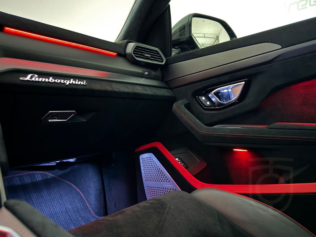 Lamborghini Urus Performante *Ö-Auto*Carbon-Paket*All-Black*