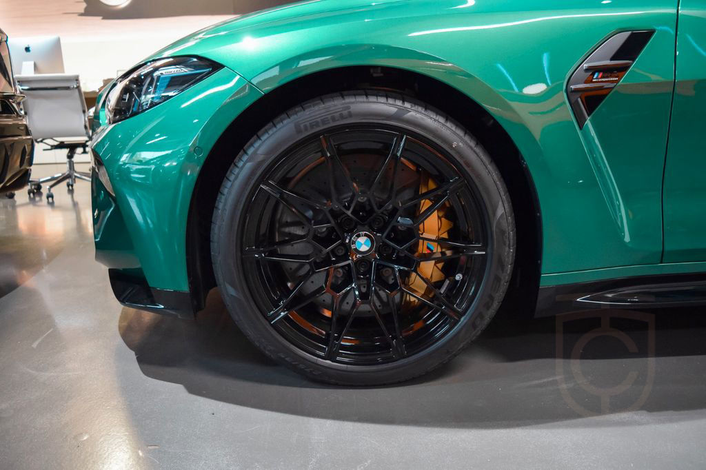 BMW M4 Competition-M RACE TRACK-FULL CARBON-INN PACK