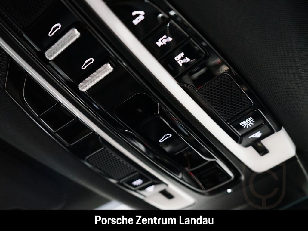 Porsche Panamera 4 E-Hybrid Sport Turismo Platinum Editi
