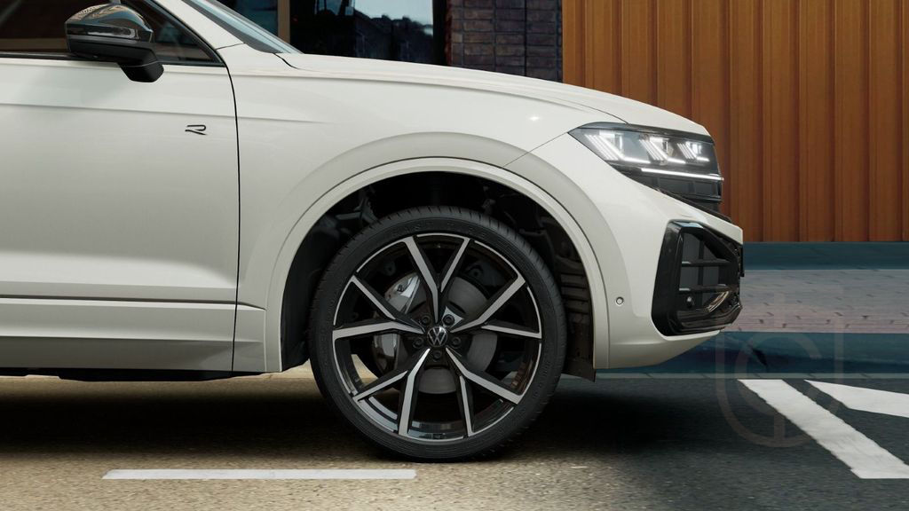 Volkswagen Touareg 3.0 V6 TDI 4M Tip. R-Line IQ.Light LuftA