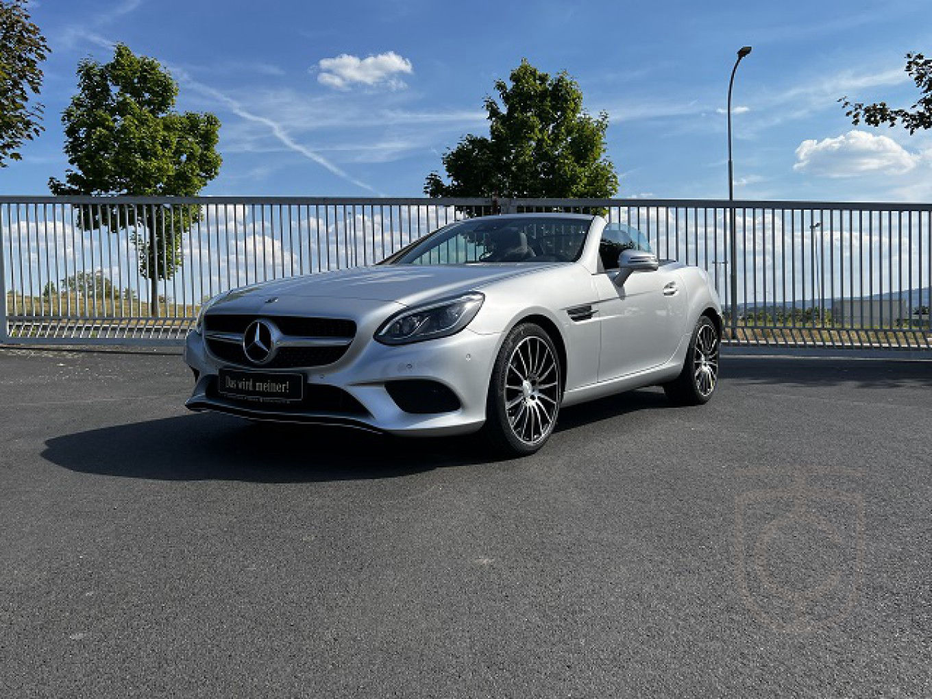 Mercedes-Benz SLC 200