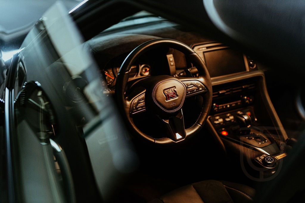 Nissan GT-R T-SPEC 1 of 1 EU-SPEC Midnight Purple