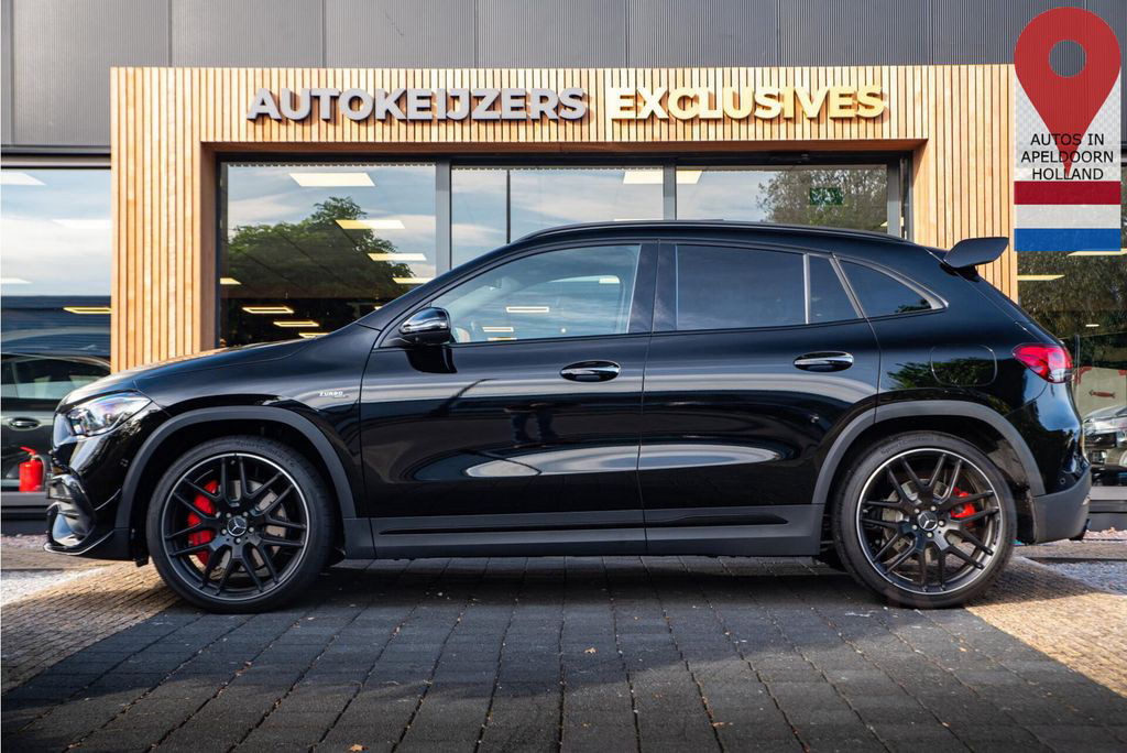 Mercedes-Benz GLA 45 AMG S 4MATIC+ Mercedes-Benz GLA 45 S AMG