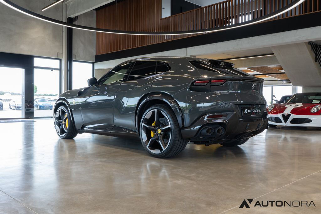 Ferrari Purosangue Carbon Lift Pano Matrix Massage