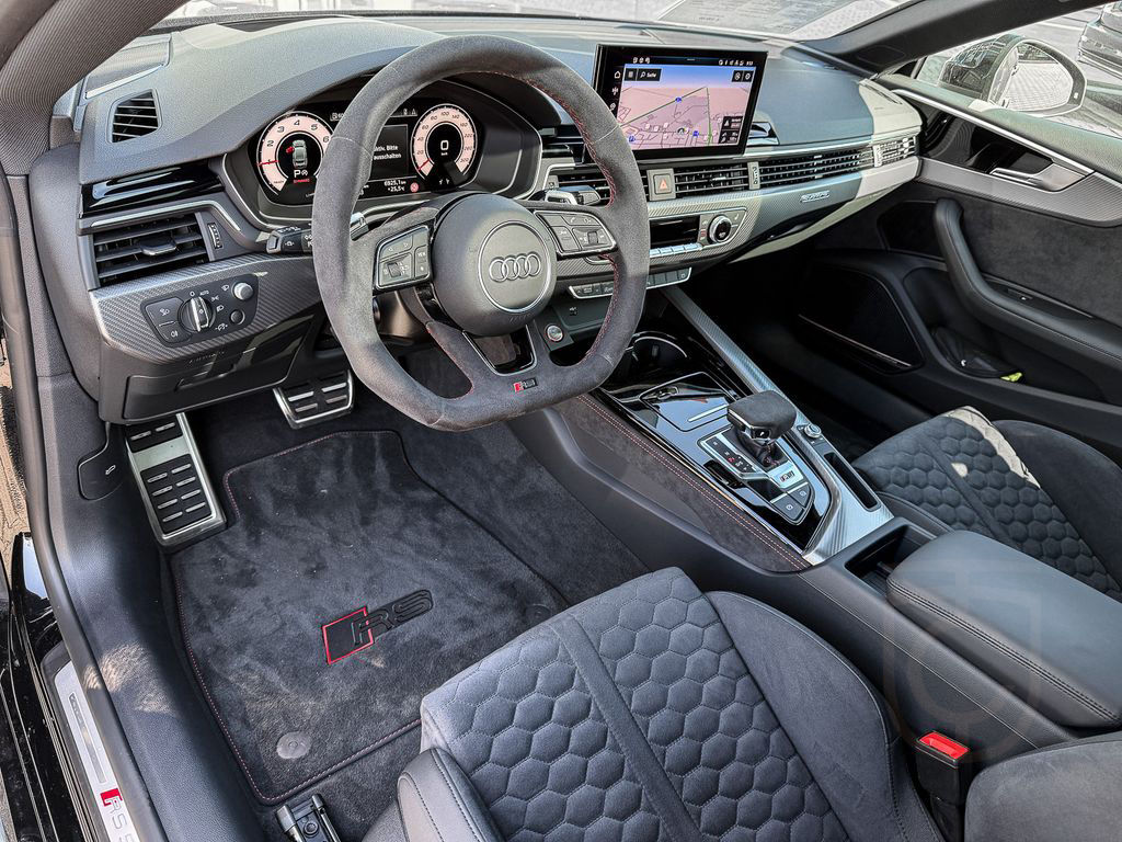 Audi RS5 performance/Comp+/Schalensitze/300km/h/Keram