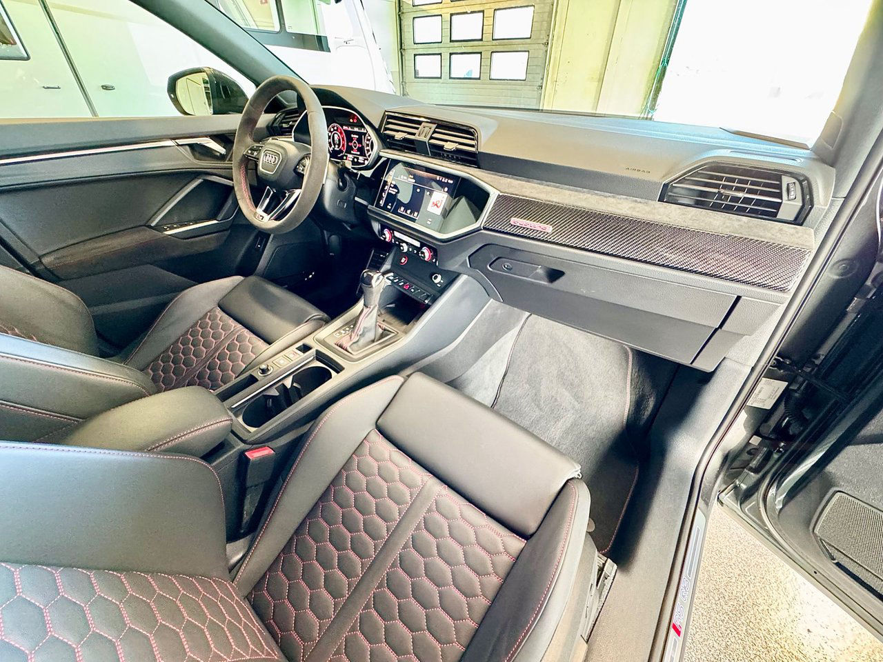 Audi RSQ3 Quattro