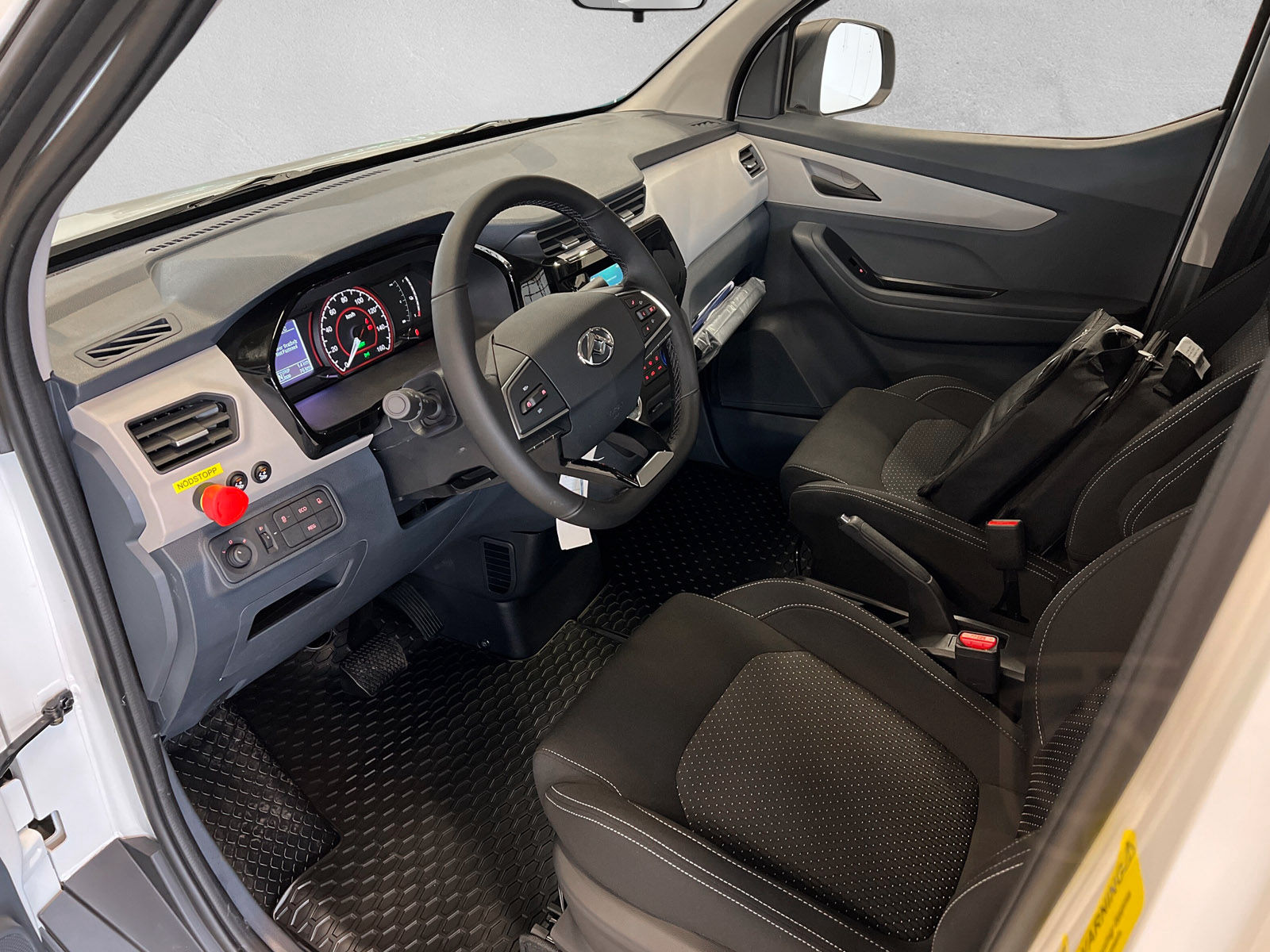 Maxus e-Deliver 3 Chassi Cab