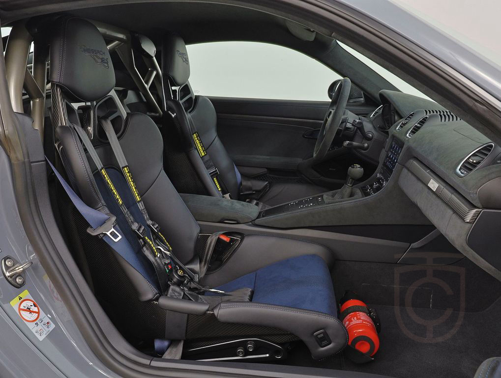 Porsche 718 Cayman GT4 RS
