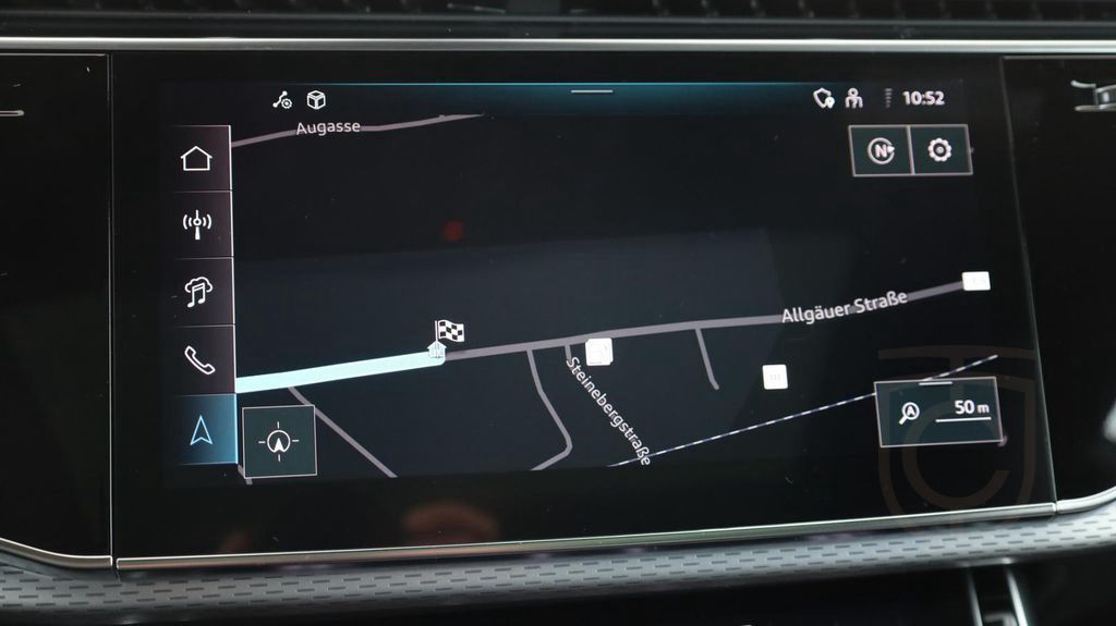 Audi SQ8 TFSI quattro