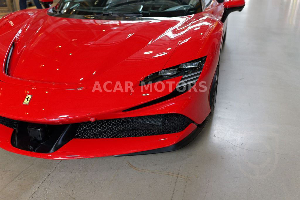 Ferrari SF90
