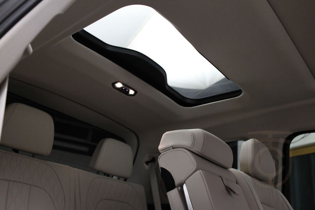 BMW X7 xDrive 40 i Head Up H&K Keyless