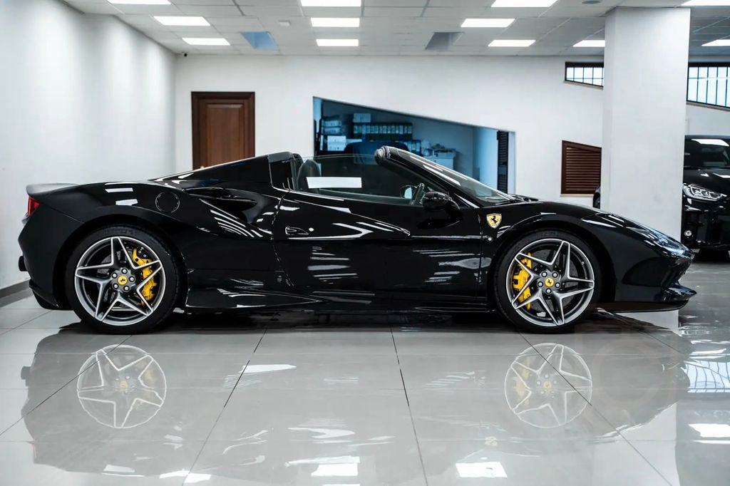 Ferrari F8 Spider 3.9~Sollevatore~Brembo~LIFT~