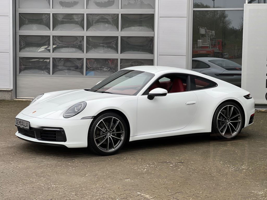Porsche 911 992 CARRERA COUPE, MY 2023, EZ. 08/2025