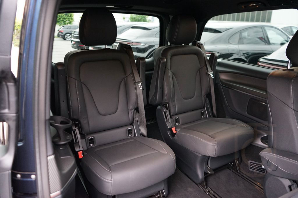 Mercedes-Benz V300d *AMG/NIGHT/STHZ/AIRMATIC/SITZKLIMA/19z
