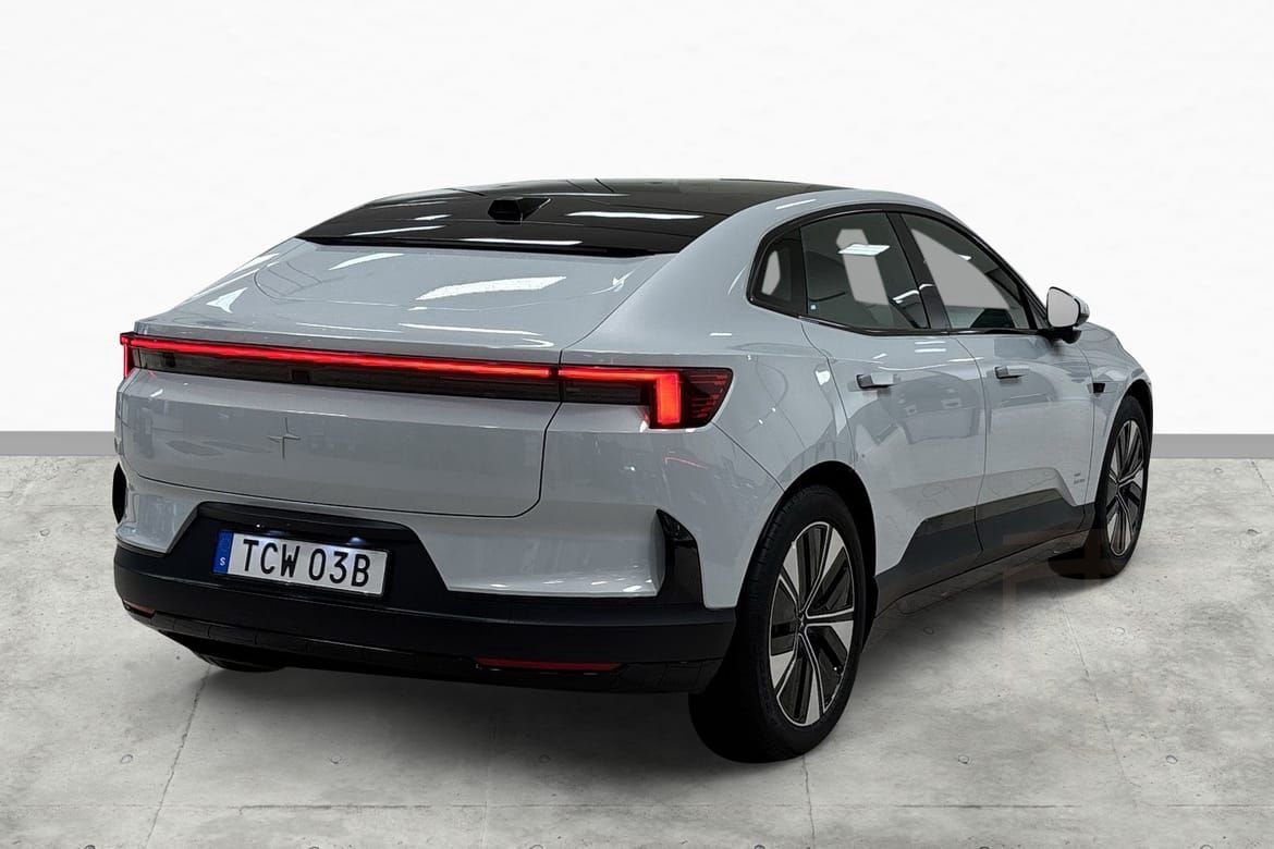 Polestar 4 Long Range Single Motor Plus Pilot