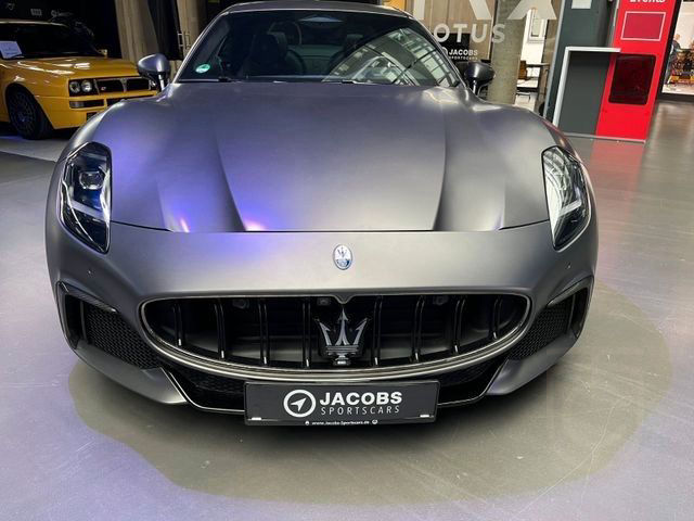 Maserati Granturismo Trofeo | Mattlackierung ab Werk |