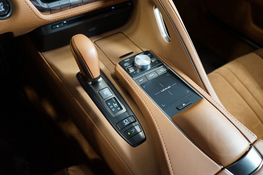 Lexus LC 500*5.0*V8*LUXURY*MARK*LEVINSON*80.744€ NETTO