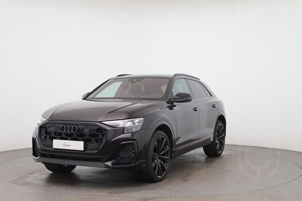 Audi SQ8 TFSI quattro