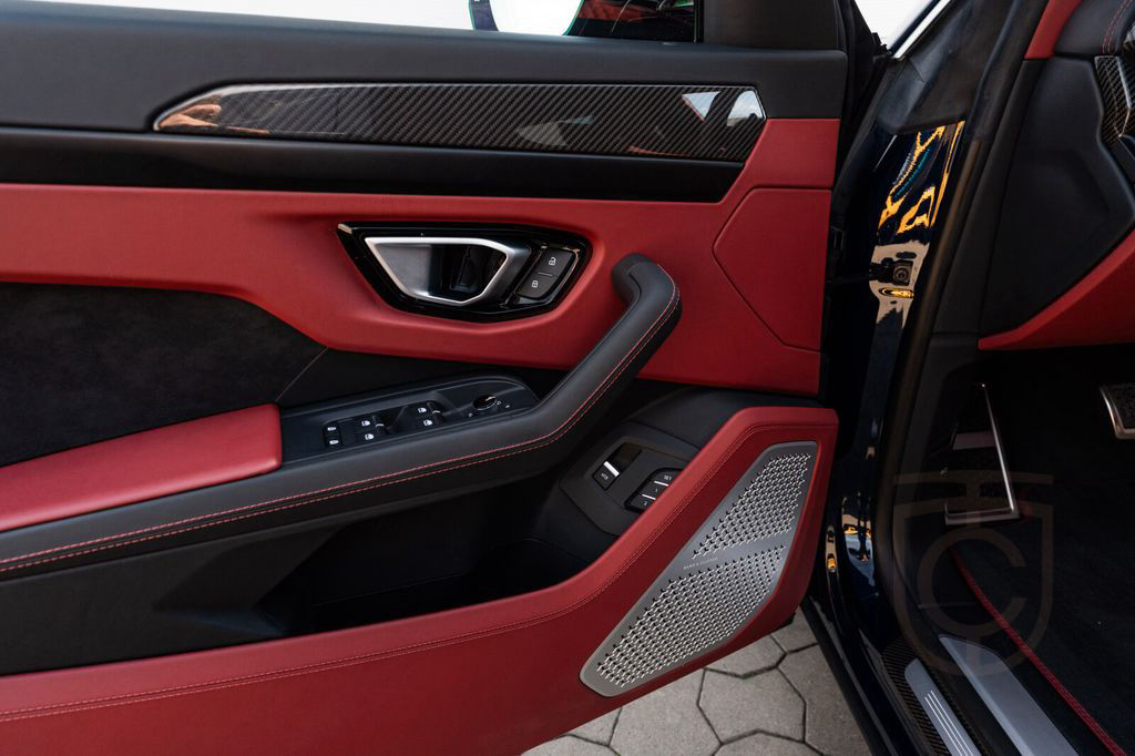 Lamborghini Urus S Carbon*Pano*B&O*el.AHK*TV*HUD*AdPersonam*