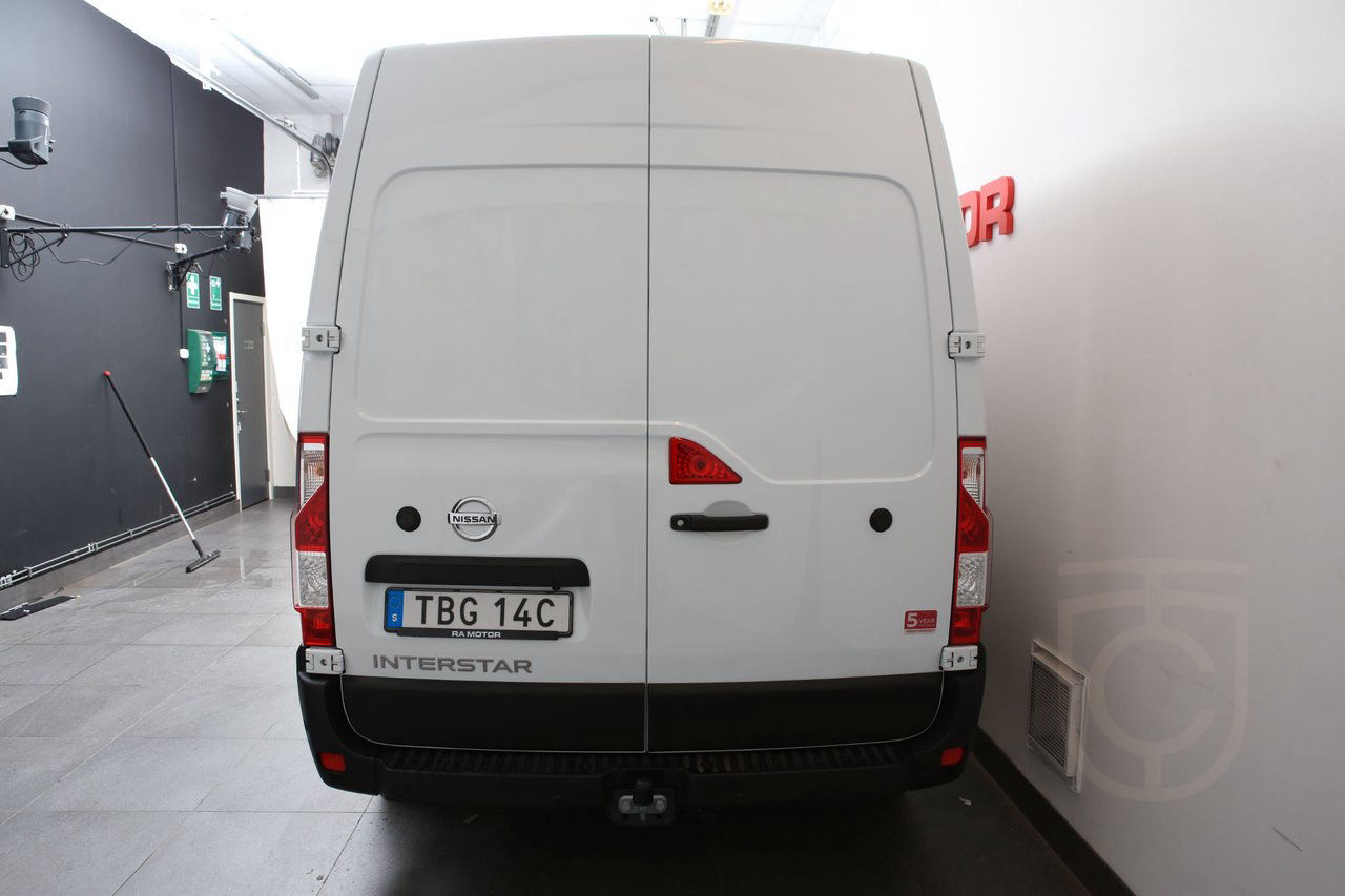 Nissan Interstar Van 2.3dCi L3H2 M