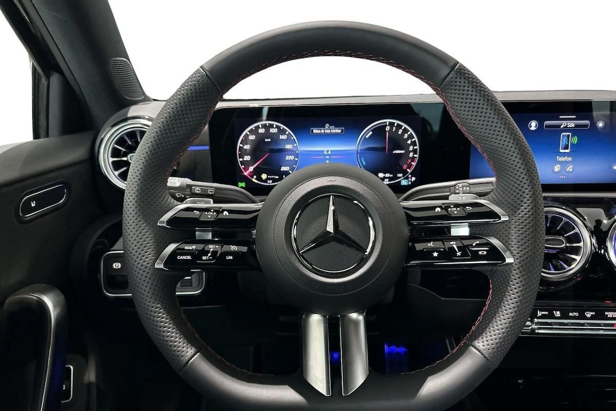 Mercedes-Benz A 250e