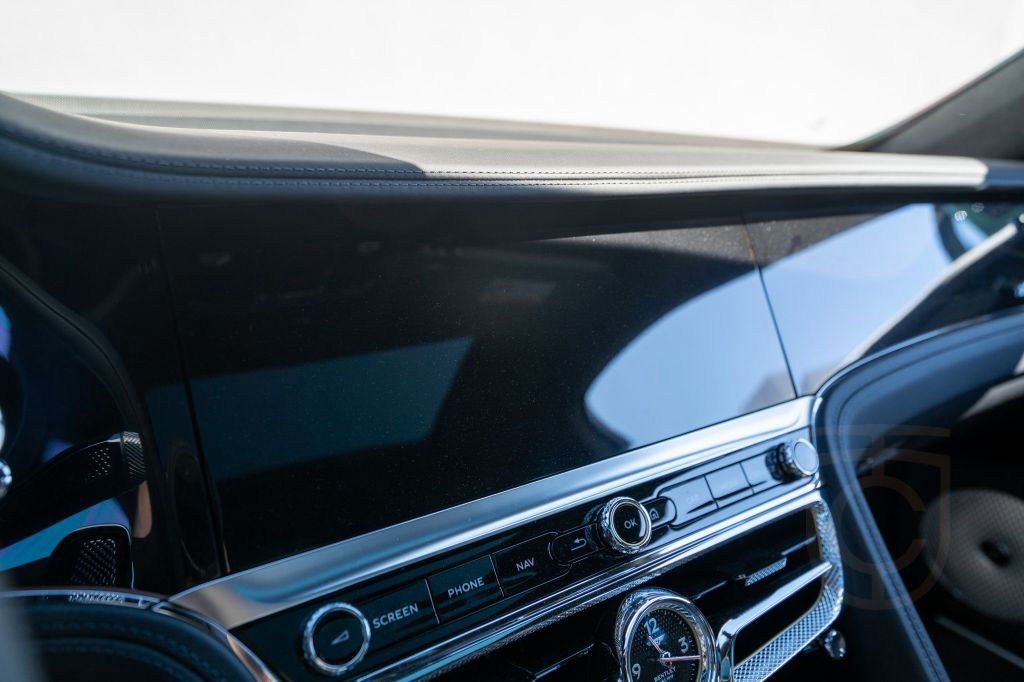 Bentley Flying Spur Azure V8 *Naim, Rotating Display*