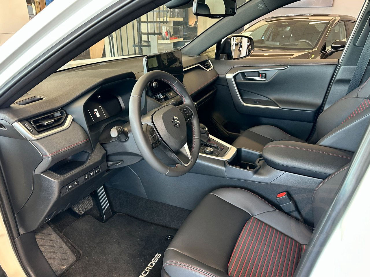 Suzuki Across 2.5 PHEV AWD Inclusive E-CVT