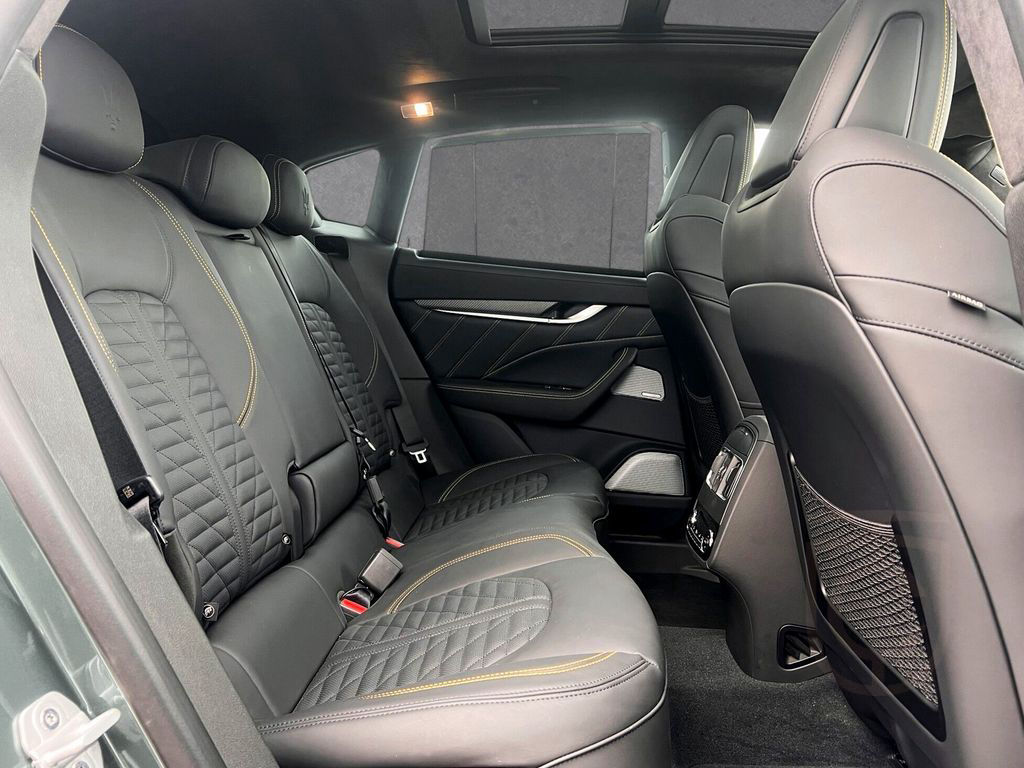 Maserati Levante Trofeo V8 AWD MJ 23 LED SD 22"