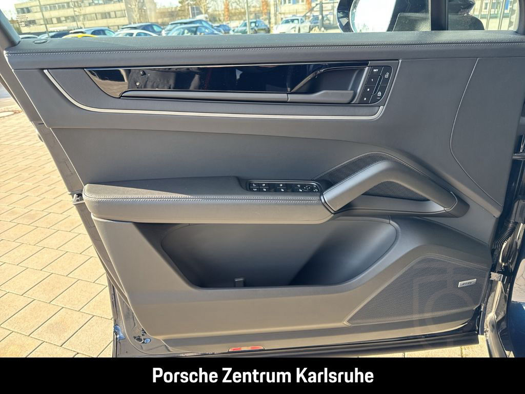 Porsche Cayenne E-Hybrid BOSE Luftfederung InnoDrive