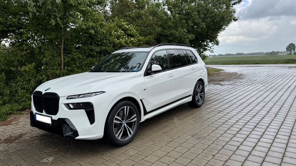 BMW X7 Baureihe X7 xDrive 40 i M Sport Voll