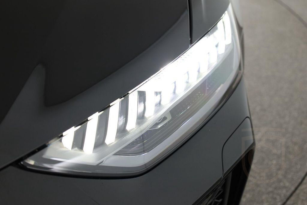 Audi RS6 Avant performance Leder Laser Pano BO 22" RS