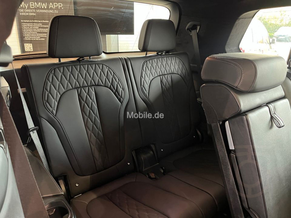 BMW X7 xDrive40d M Sportpaket Sport Aut. Standhzg.