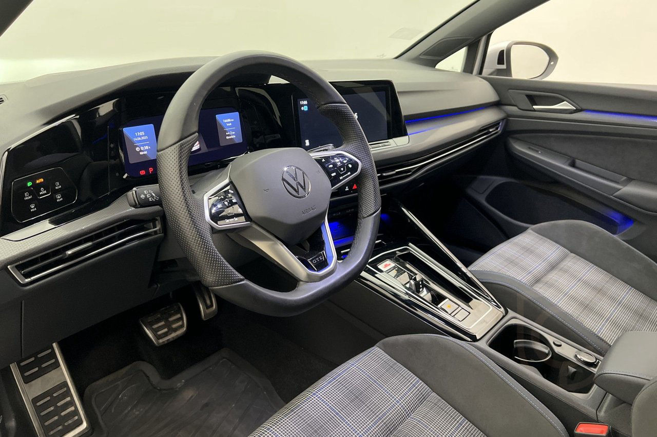 Volkswagen Golf GTE
