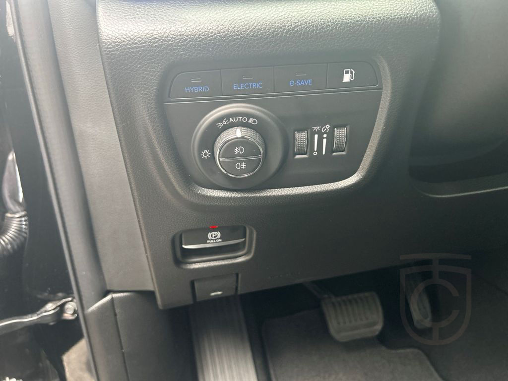 Jeep Grand Cherokee 4xe Overland HUD Navi Leder AHK