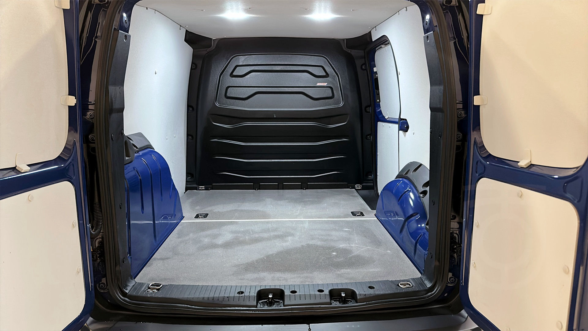 Volkswagen Caddy Cargo 2.0 TDI Manual 55kW 2024