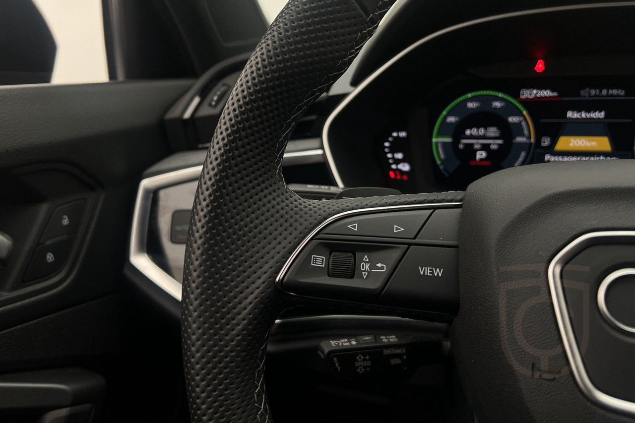 Audi Q3 Sportback 45 TFSI e S Line Cockpit