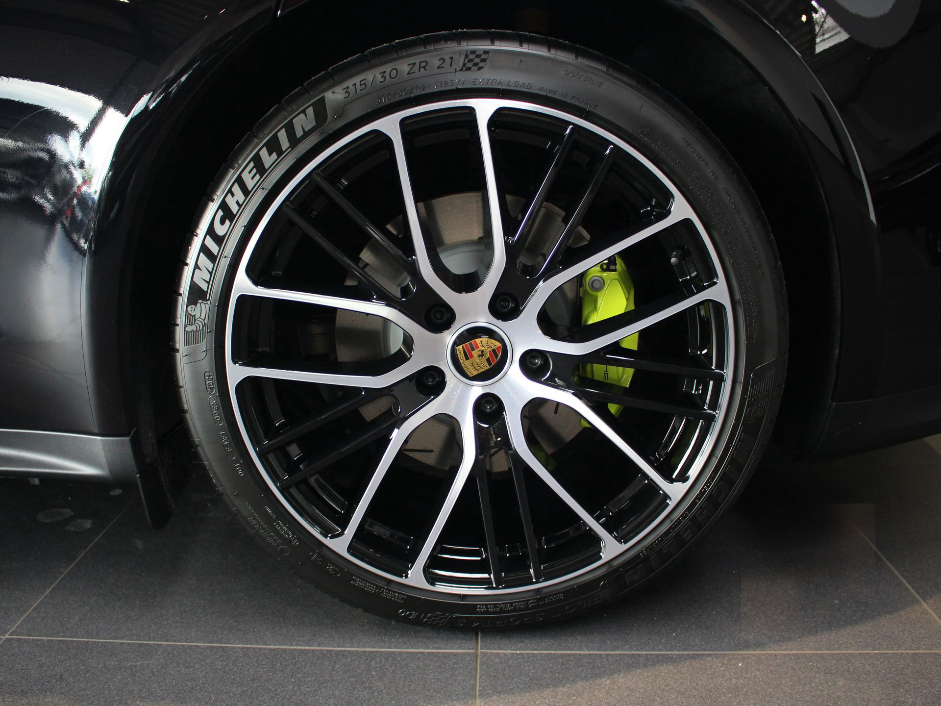 Porsche Panamera 4 E-Hybrid Sport Turismo